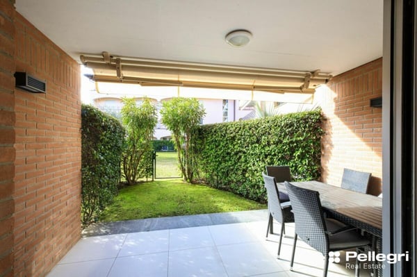 Moderne und zentrale 4.5 Zi.-Gartenwohnung 2