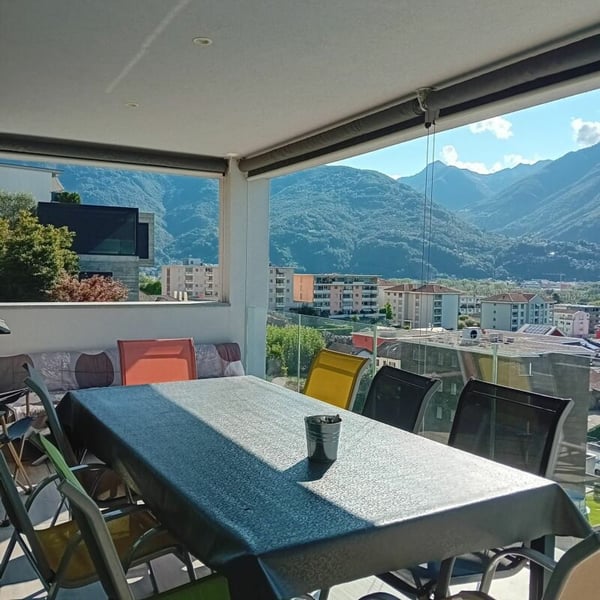 Accogliente e spaziosa villa con vista aperta! 2