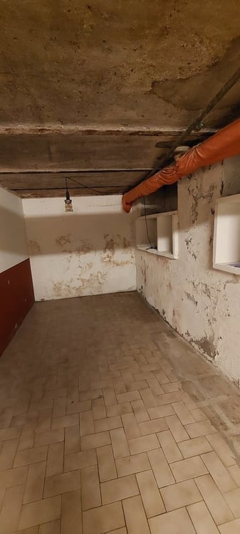 Local/Dépôt au sous-sol 3