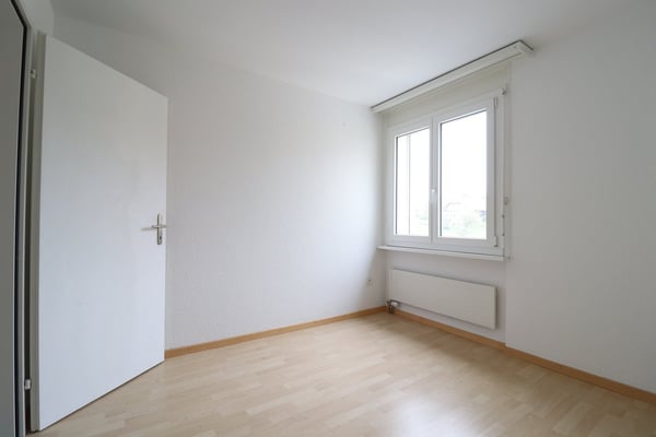 Helle 2.5 Zimmerwohnung in Schmitten 3