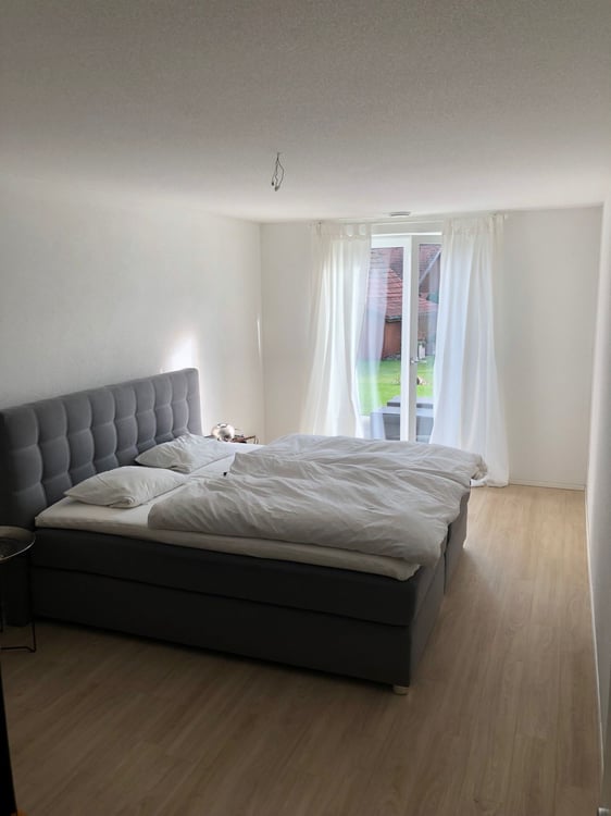 Moderne Garten-3.5-Zimmerwohnung im Zentrum von Eiken zu vermieten 10