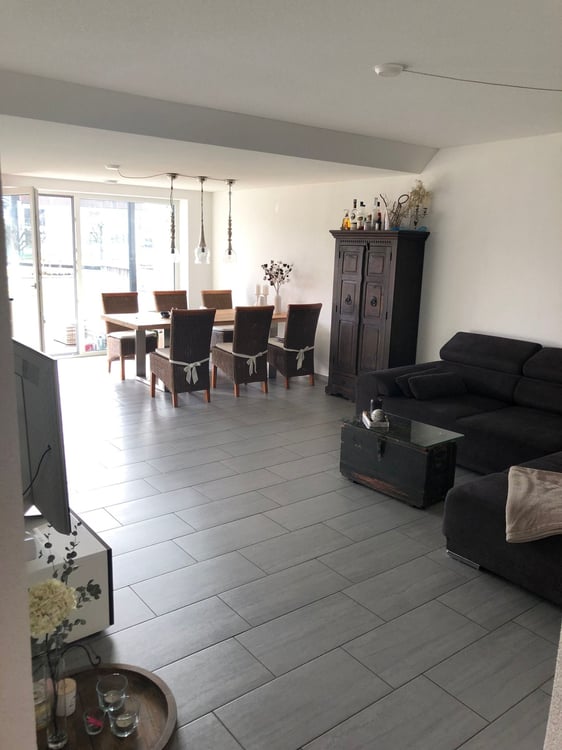 Moderne Garten-3.5-Zimmerwohnung im Zentrum von Eiken zu vermieten 4