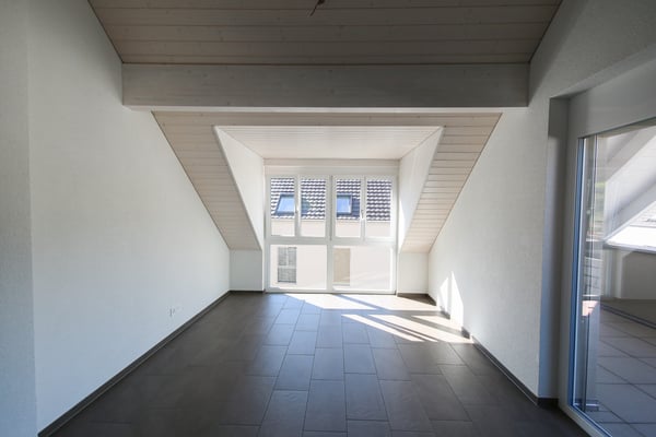 Moderne Dachwohnung in Zeinigen 4