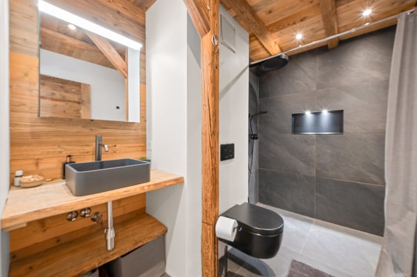 Élégance alpine au rez-de-chaussée - Jardin & terrasse privative 6