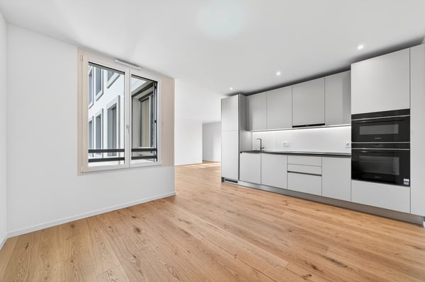 Rare ! Neuf, à l'écart des nuisances et en ville disponible de suite ! 5