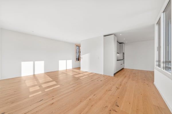 Rare ! Neuf, à l'écart des nuisances et en ville disponible de suite ! 3