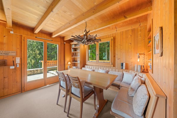 Un refuge alpin au coeur de la nature - clairière privée & art de vivre alpin Animaux alpins devant la fenêtre au quotidien ! 6