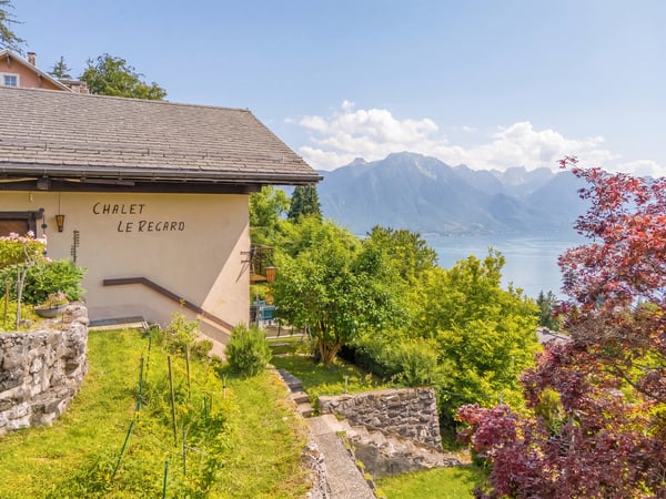 Chalet avec panorama exceptionnel sur le lac Léman ! 3