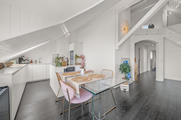 Superbe duplex alliant confort, vue lac et situation privilégiée 5