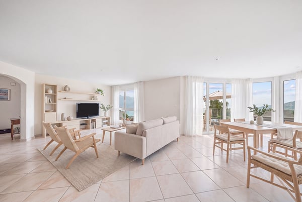Villa d'architecte - un havre de paix dominant le lac Léman 4