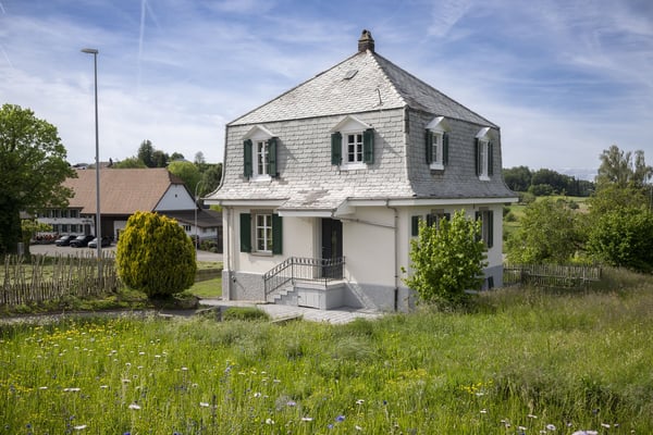 Wohnen in Dürrenäsch – Charmantes Landhaus mit Weitsicht 3