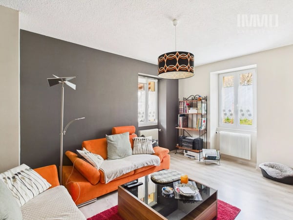 Charmant appartement de 5.5 pièces à Bourg-Saint-Pierre 3