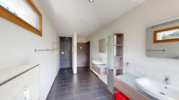 1.5-Zimmer Einfamilienhaus in Oberhofen AG 12