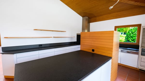 Origlio - Villa mit grossem Grundstück und Privatsphäre 13