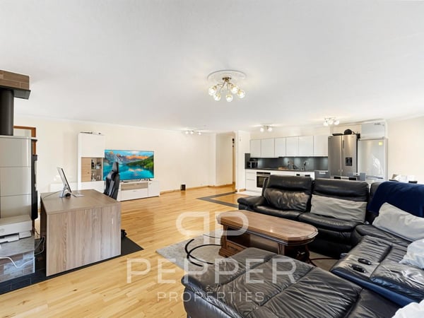 Vaste appartement en rez-de-jardin au coeur de Chailly 4