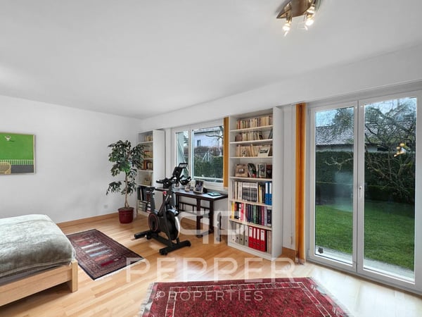 Écrin de verdure aux portes de Lausanne - Spacieuse maison individuelle rénovée 4