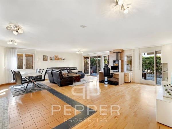 Vaste appartement en rez-de-jardin au coeur de Chailly 3