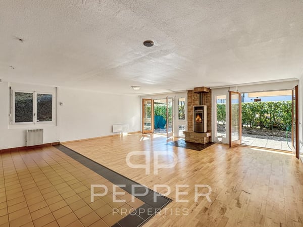 Vaste appartement en rez-de-jardin au coeur de Chailly 3