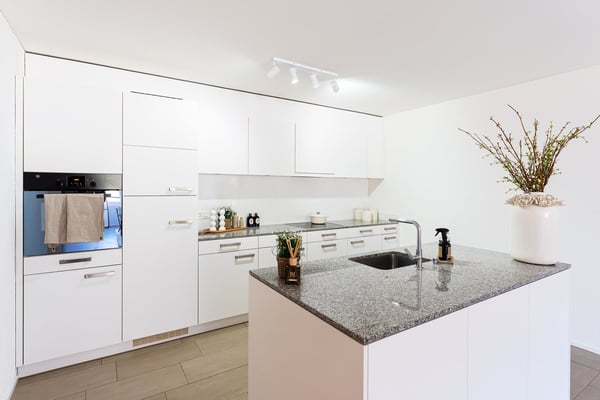 Ruhig und schön gelegene 4.5-Zimmer-Wohnung mit Weitsicht 6