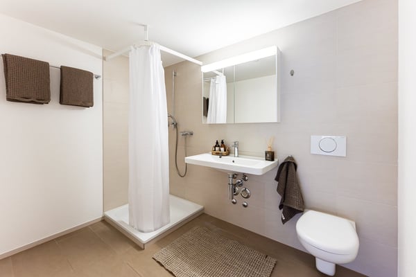 Ruhig und schön gelegene 4.5-Zimmer-Wohnung mit Weitsicht 12