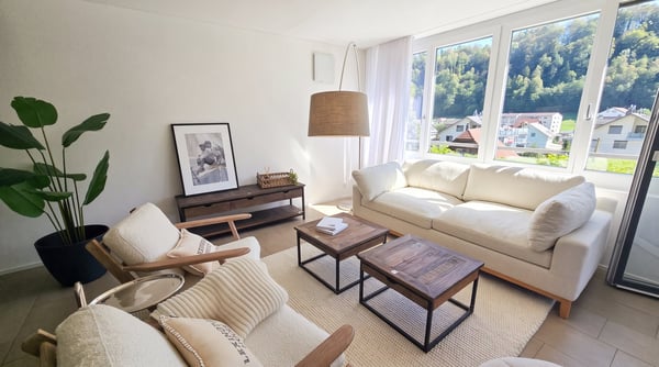 Ruhig und schön gelegene 4.5-Zimmer-Wohnung mit Weitsicht 1