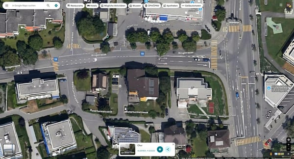 zentraler Aussenparkplatz
