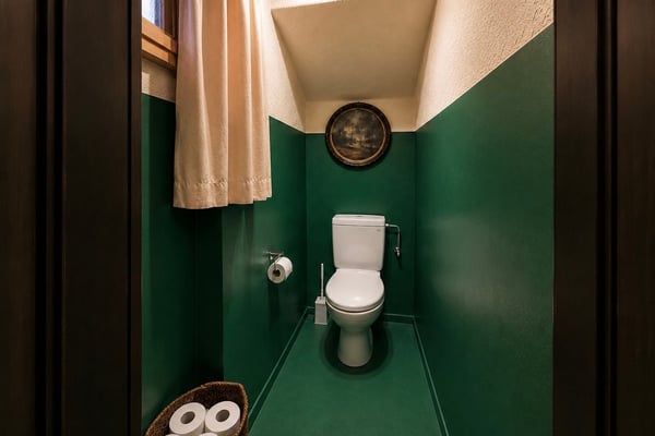 Elegante dimora storica con corte privata a Gentilino 11