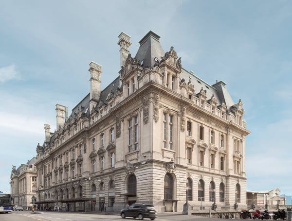 Une localisation Premium dans un bâtiment iconique! 1