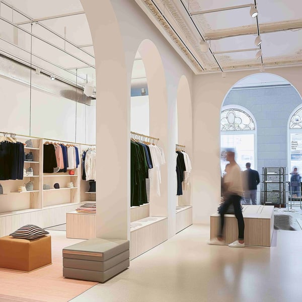 Opportunité rare d'installer votre marque dans un lieu unique! 3