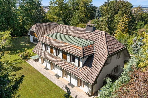 Propriété avec potentiel, cadre paisible et vue imprenable 1