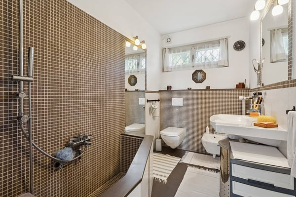 Villa à Fribourg avec vue imprenable sur la Sarine et la nature 8