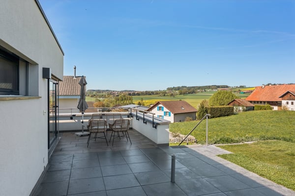 Villa Solaris - Élégance moderne baignée de lumière 5