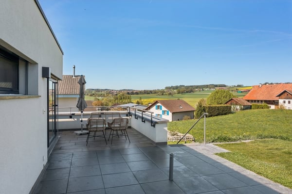 Villa Solaris - Élégance moderne baignée de lumière 5