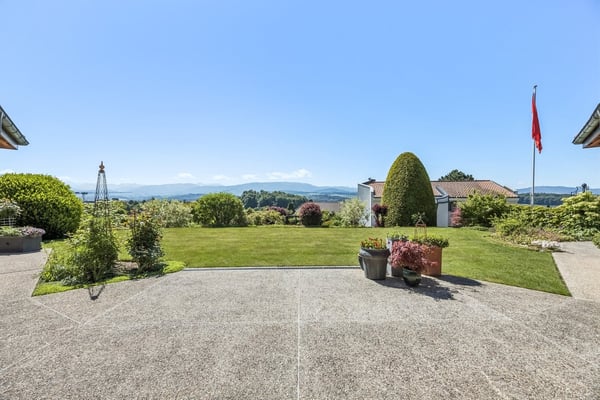 Élégante villa de prestige dans un quartier prisé à Villars-sur-Glâne 19