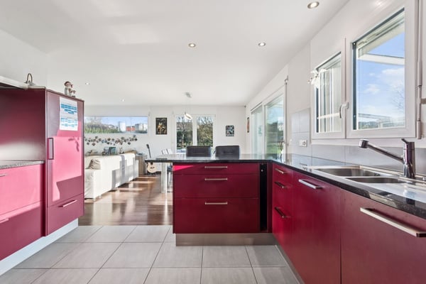 Spacieuse maison individuelle de 5.5 pièces à Domdidier 3