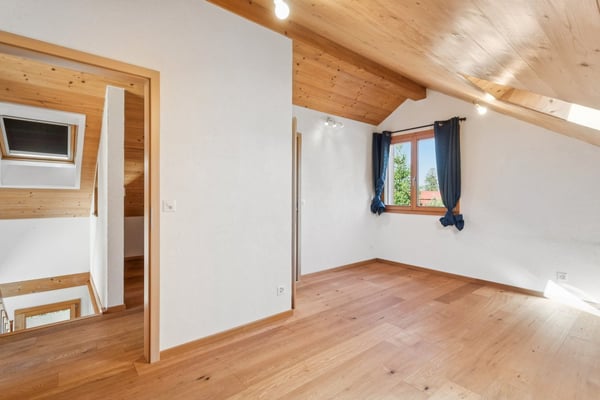 Une maison familiale où nature et confort se rencontrent 9