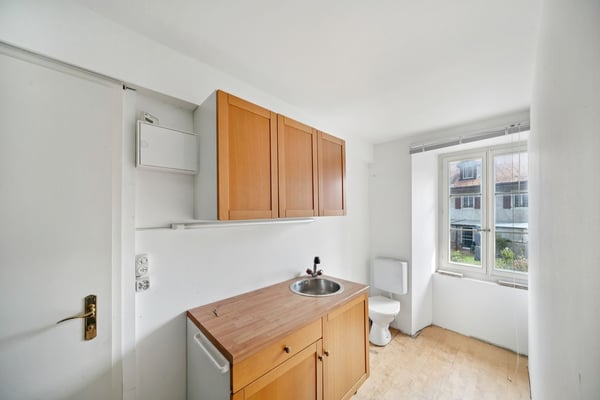 Ensemble immobilier à rénover au coeur de Baulmes, 2'934 m 12