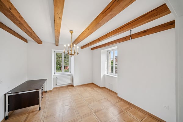Ensemble immobilier à rénover au coeur de Baulmes, 2'934 m 9