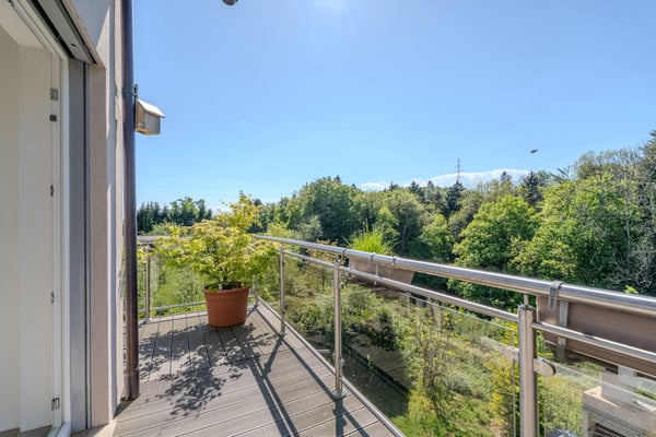 RARE 4,5P AVEC TERRASSE DE 30M² SUR LES HAUTS DE LAUSANNE 8