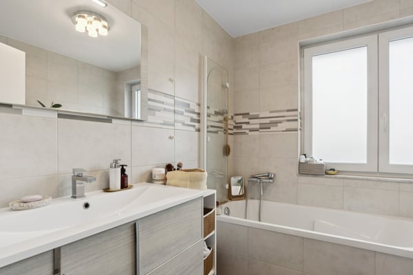 RARE 4,5P AVEC TERRASSE DE 30M² - MONTBLESSON 12