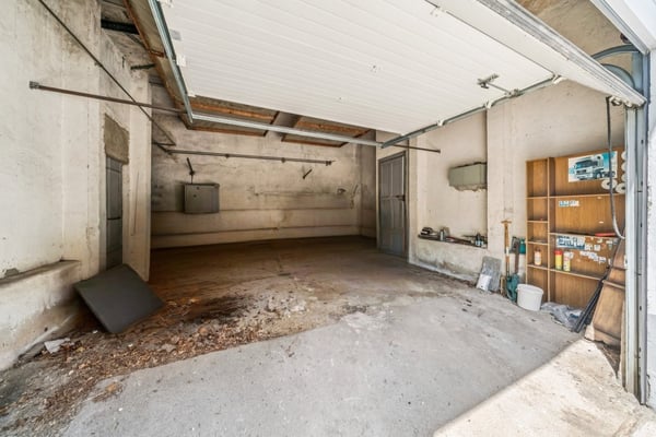 Maison polyvalente - 2 appartements, studio, atelier et grands volumes 12