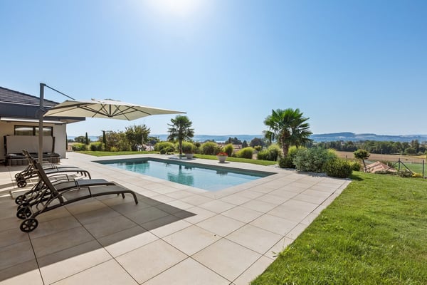 En exclusivité: Maison contemporaine avec vue panoramique sur les Alpe