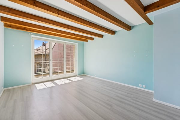 Maison de village 5.5 pièces - Beau potentiel de rénovation - La Chaux 5