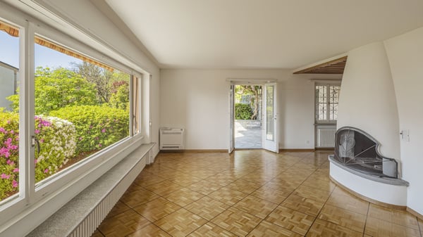 Casa bifamiliare con giardino e vista | Zweifamilienhaus mit Garten un 4
