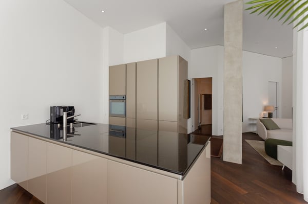LOFT. MITTEN IN ZÜRICH-WEST. | LOFT. AT THE CORE OF ZURICH WEST. 2