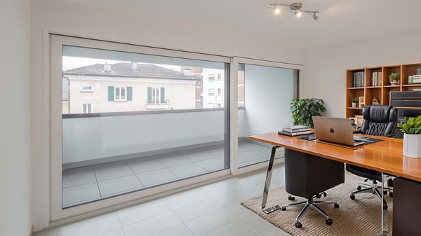 2.5 locali centrali con logge | 2.5-Zimmer-Wohnung mit Loggias 2