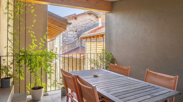 Duplex di 3 locali dal fascino ticinese | 3-Zimmer-Maisonette mit Te 3