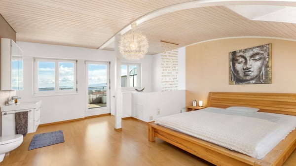 REIHENECKHAUS MIT GARTEN, DACHTERRASSE UND WEITSICHT 3