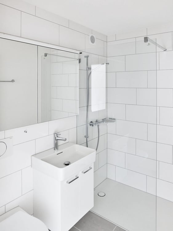 Fernsicht aus sanierter 1.5-Zimmerwohnung 5