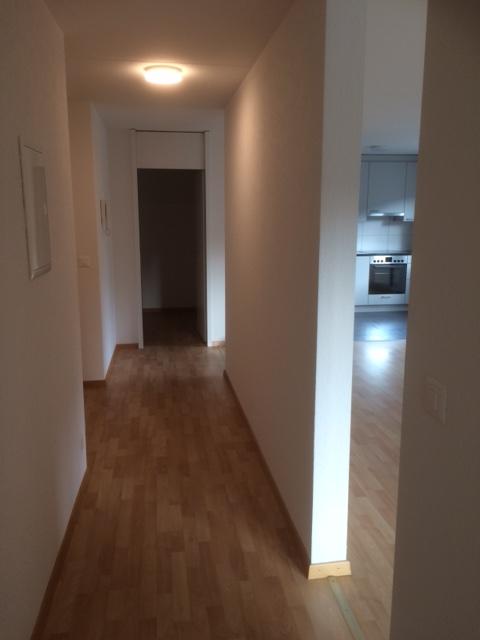 Grosszügige 2.5-Zimmerwohnung in Heimberg 5